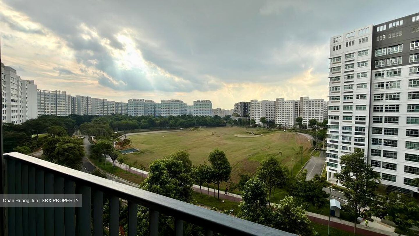 Signature At Yishun (D27), Condominium #508048771